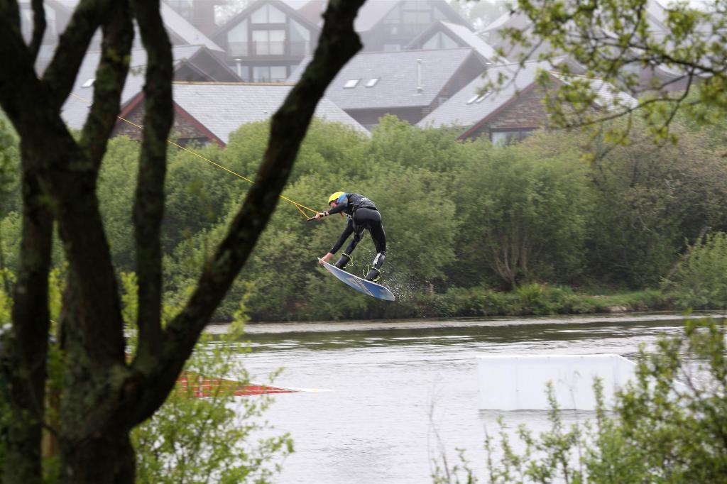 JF151257 .Jason Feast