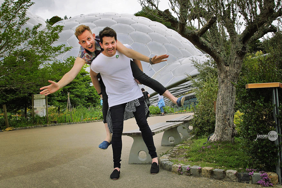 Skinny Jeans Gardeners . Jason feast (2)