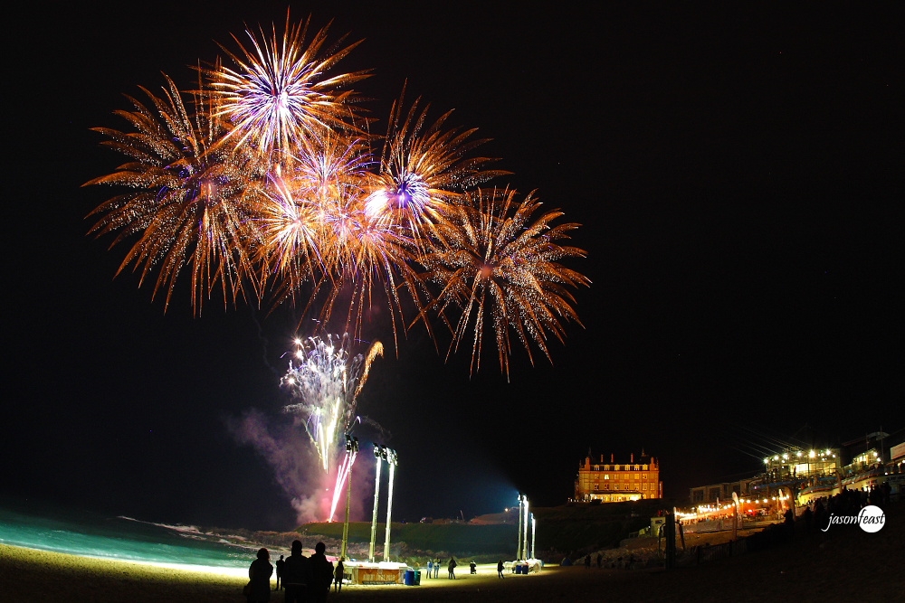 nigh surf fire works by jason feast